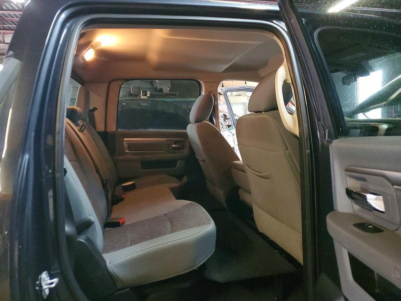 2017 Dodge RAM 1500 SLT