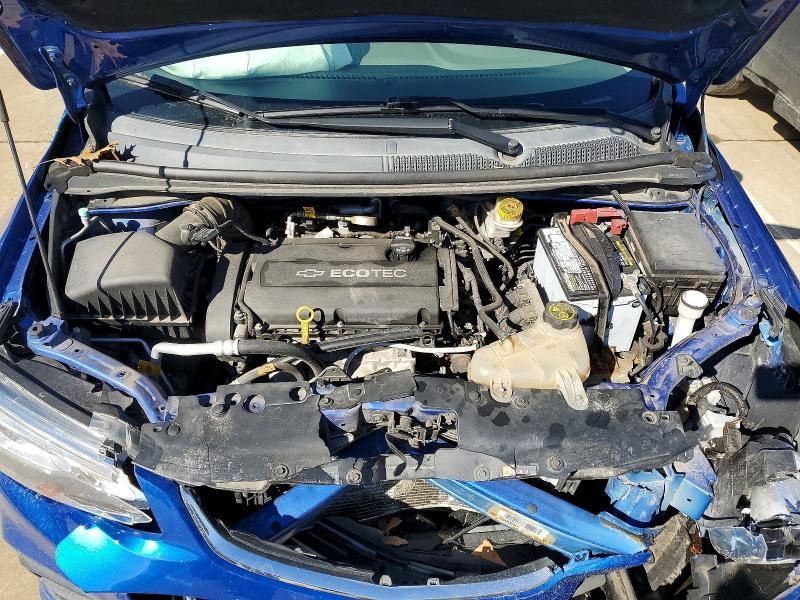 2018 Chevrolet Sonic ls