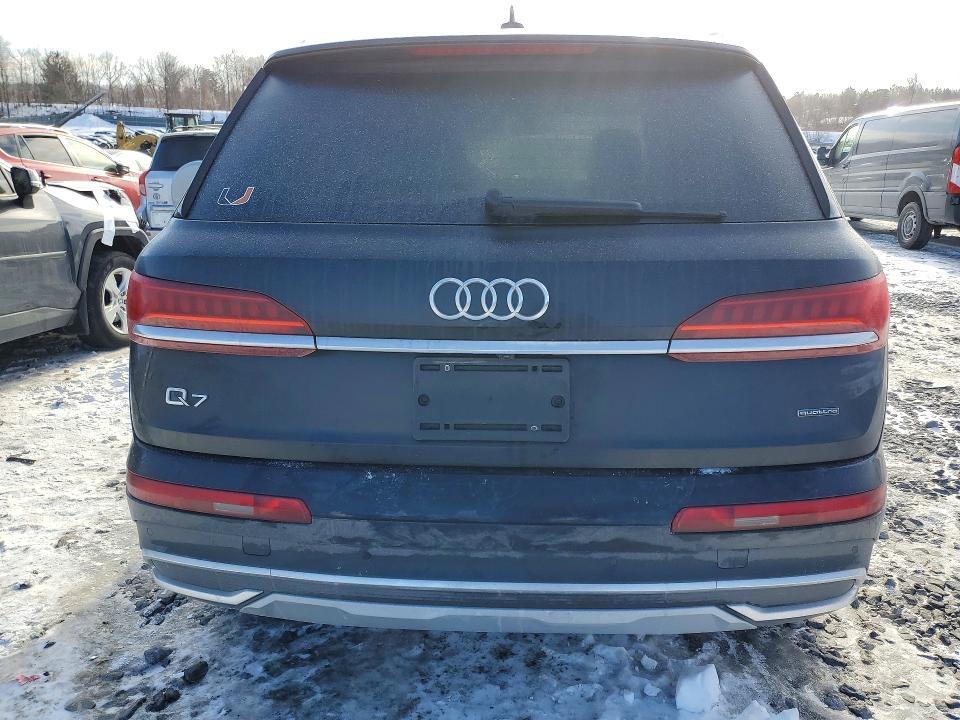 2021 Audi Q7 Premium Plus