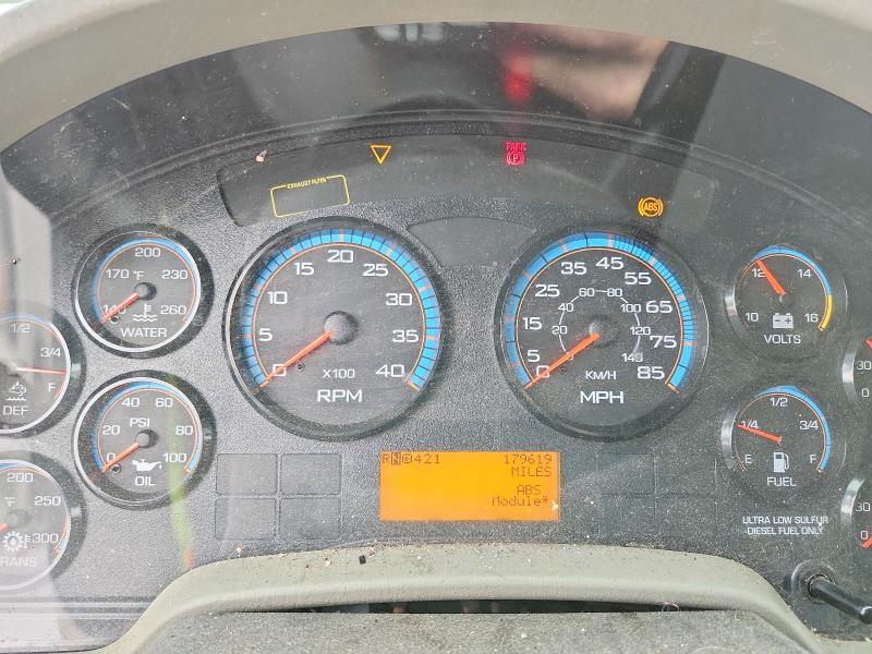 2016 International 4300 BOX Truck