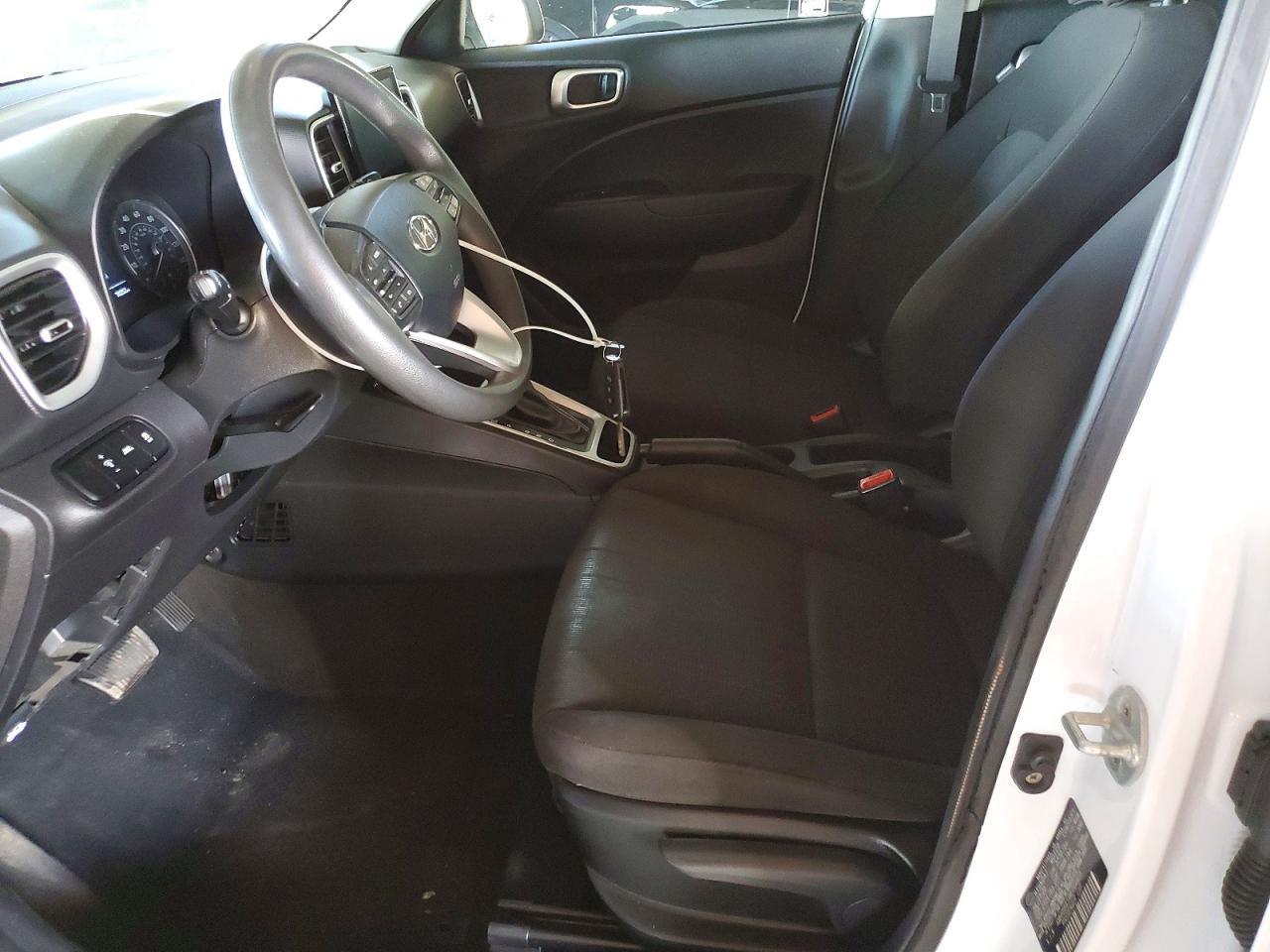 2021 Hyundai Venue se