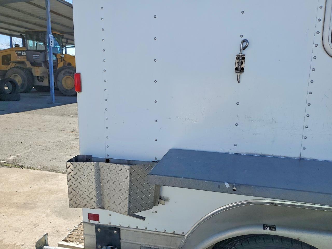 2000 Featherlite Fiber Optic Splicing Trailer