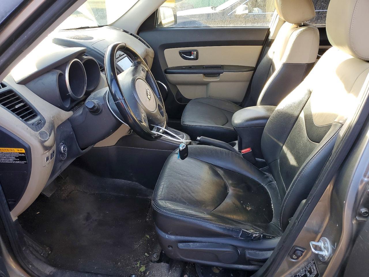 2013 KIA Soul +