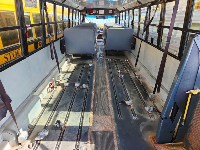 2011 Freightliner 2011 Thomas SAF-T-LINER C2-School Bus