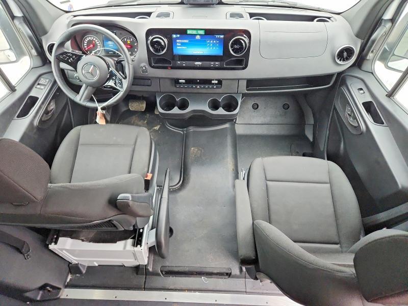 2025 Mercedes-Benz Sprinter 2500