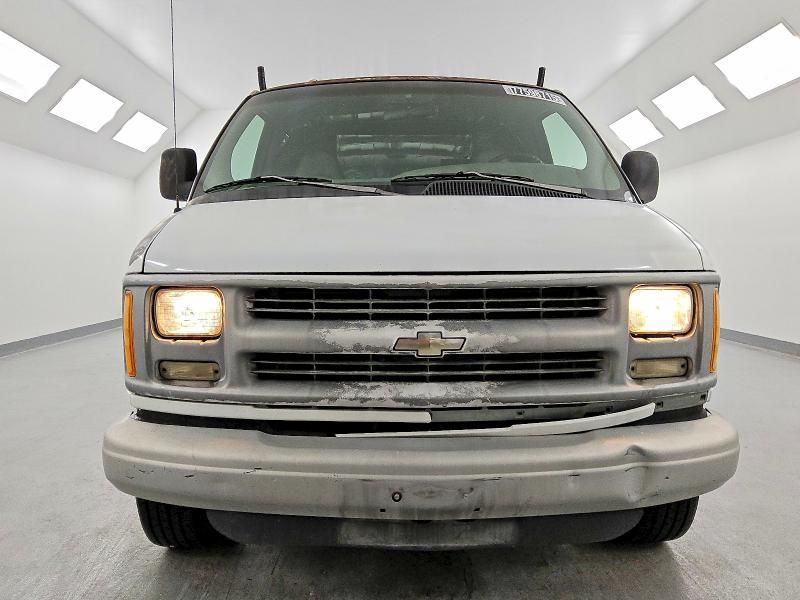 2001 Chevrolet Express G3500