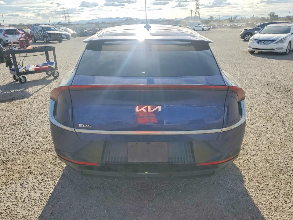 2023 KIA EV6 Light