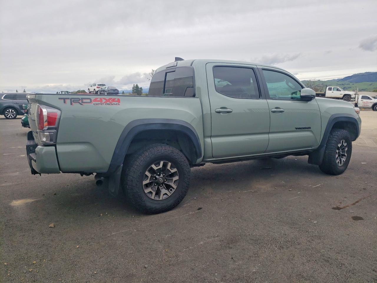 2023 Toyota Tacoma TRD OFF-Road