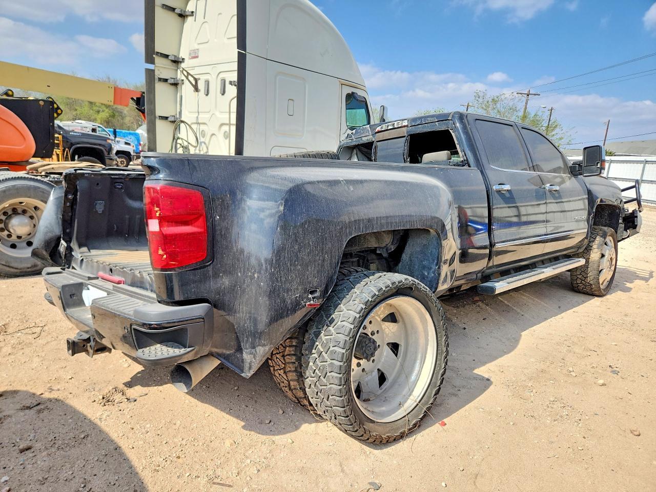 2019 Chevrolet Silverado K3500 LTZ
