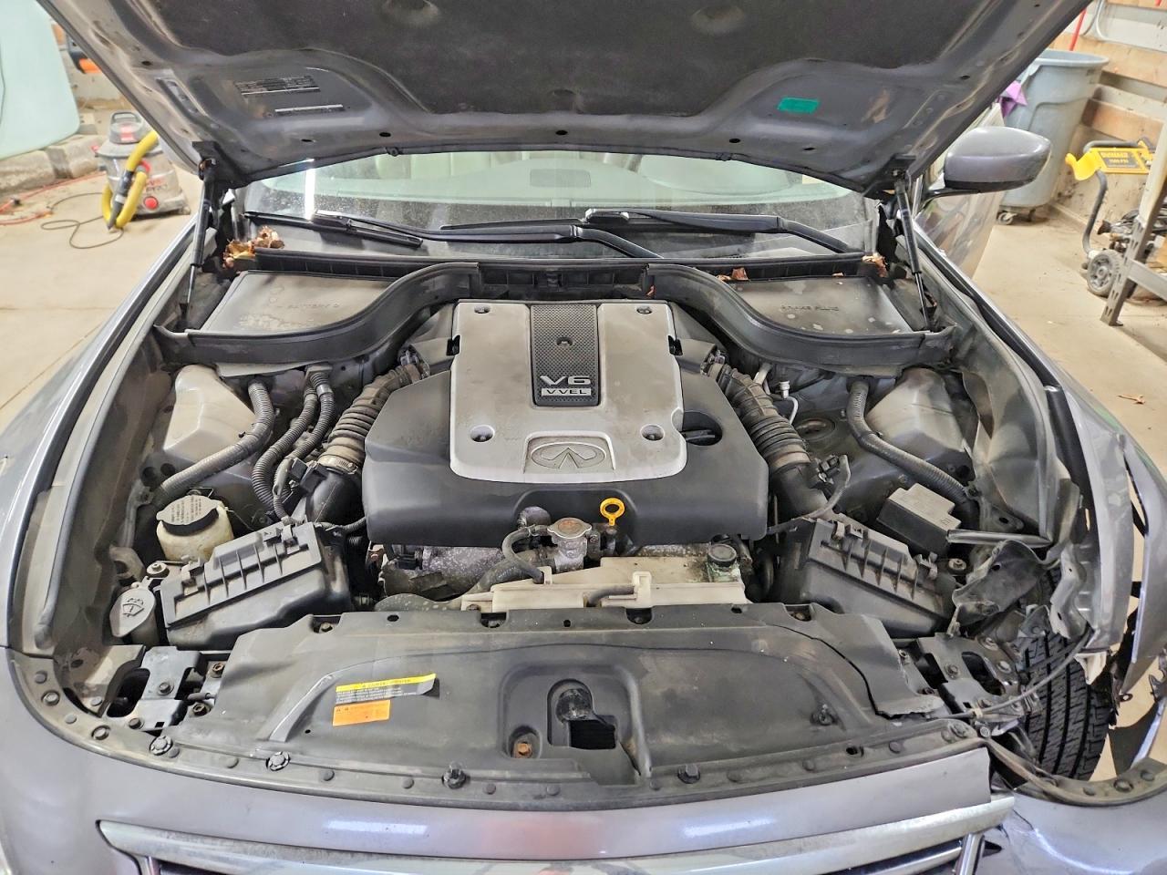 2013 Infiniti G37