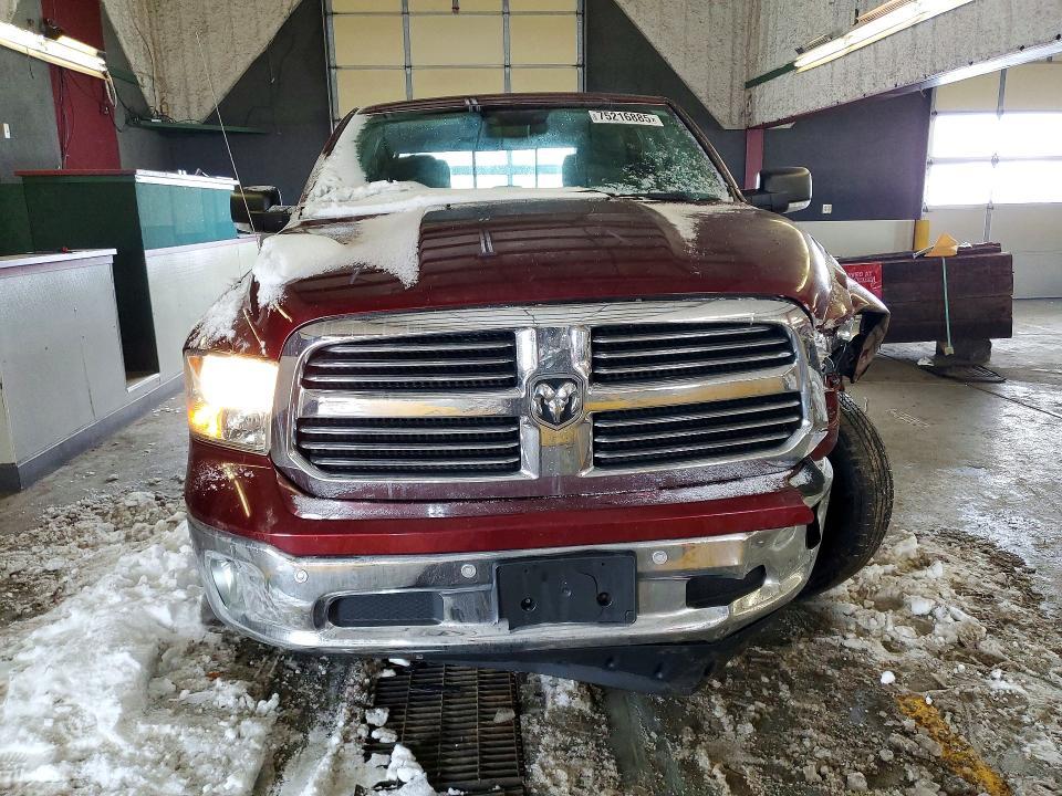 2017 Dodge Ram 1500 slt