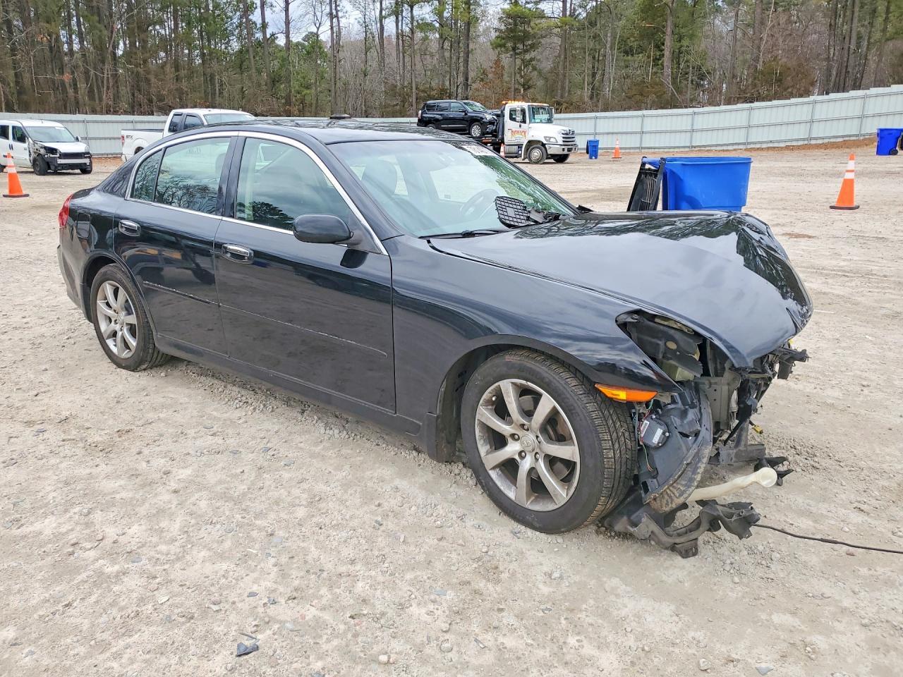 2005 Infinity G35 Base