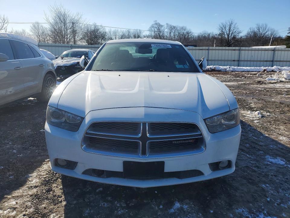 2014 Dodge Charger r
