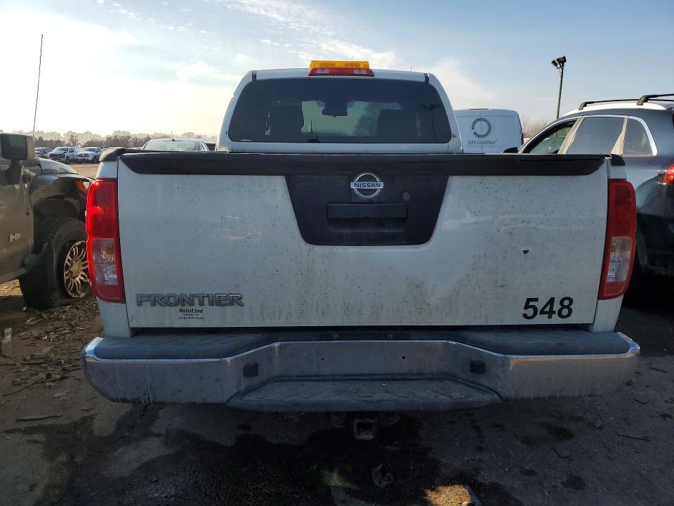 2015 Nissan Frontier s