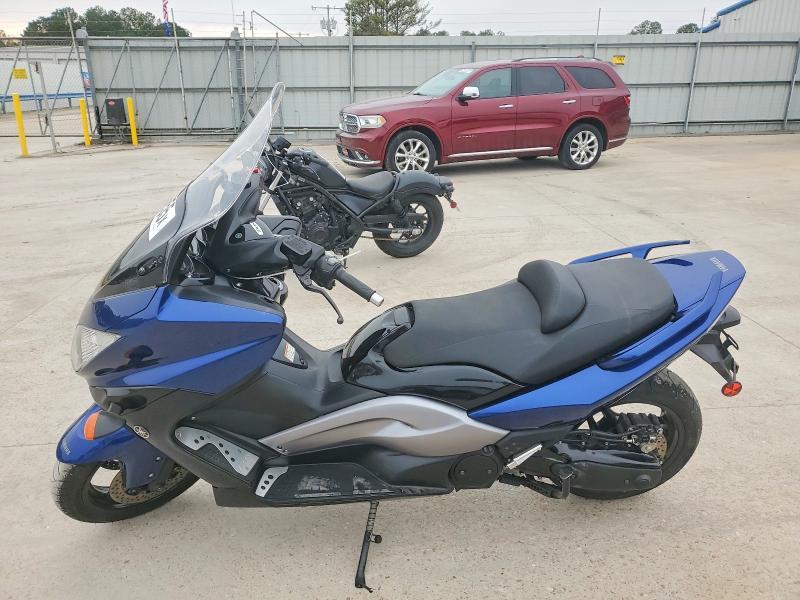 2009 Yamaha XP500