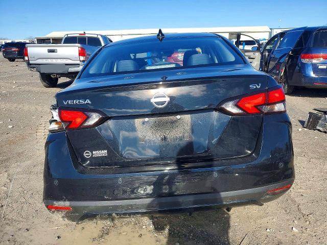 2024 Nissan Versa sv