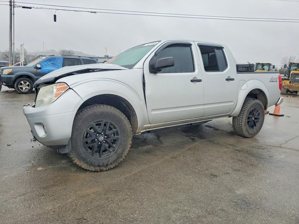 2016 Niss Frontier SV