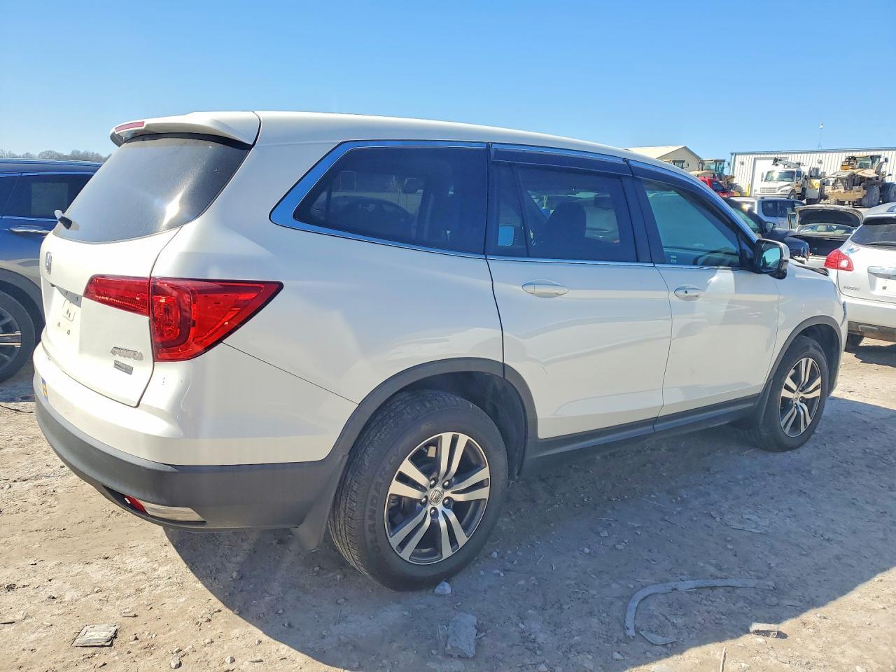 2017 Honda Pilot Exln