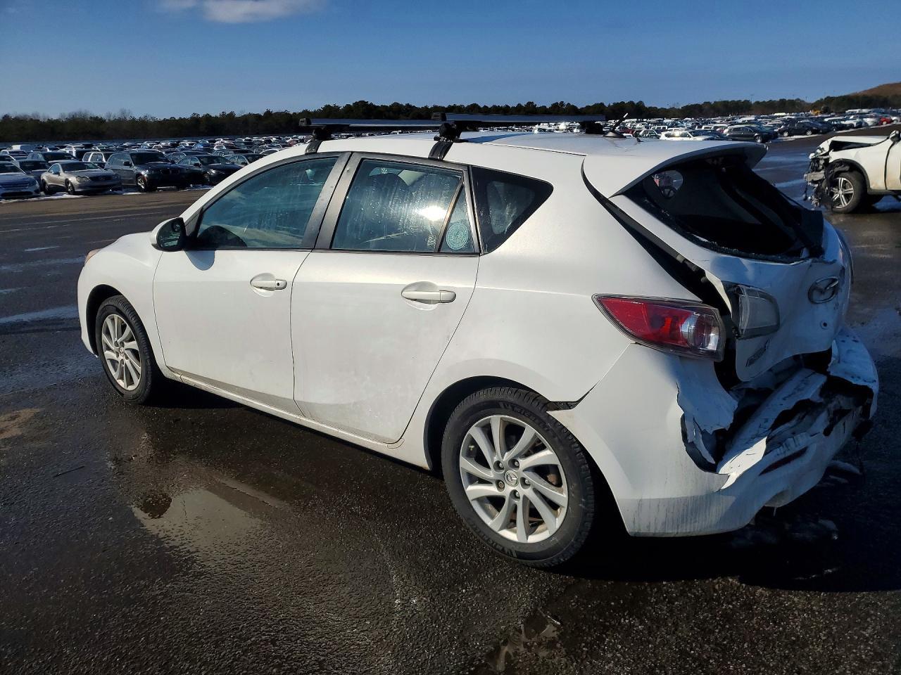 2012 Mazda 3 I