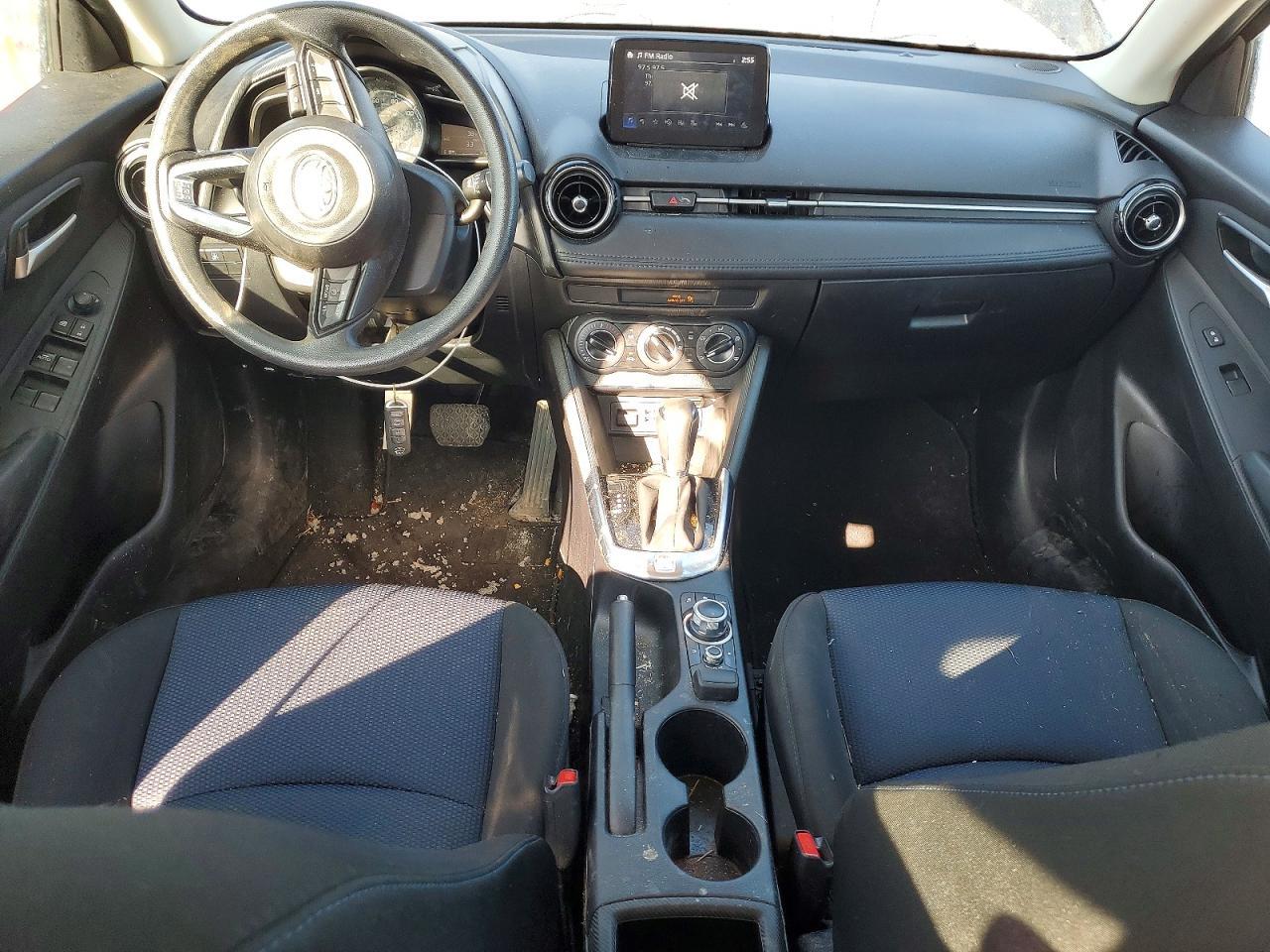 2020 Toyota Yaris l