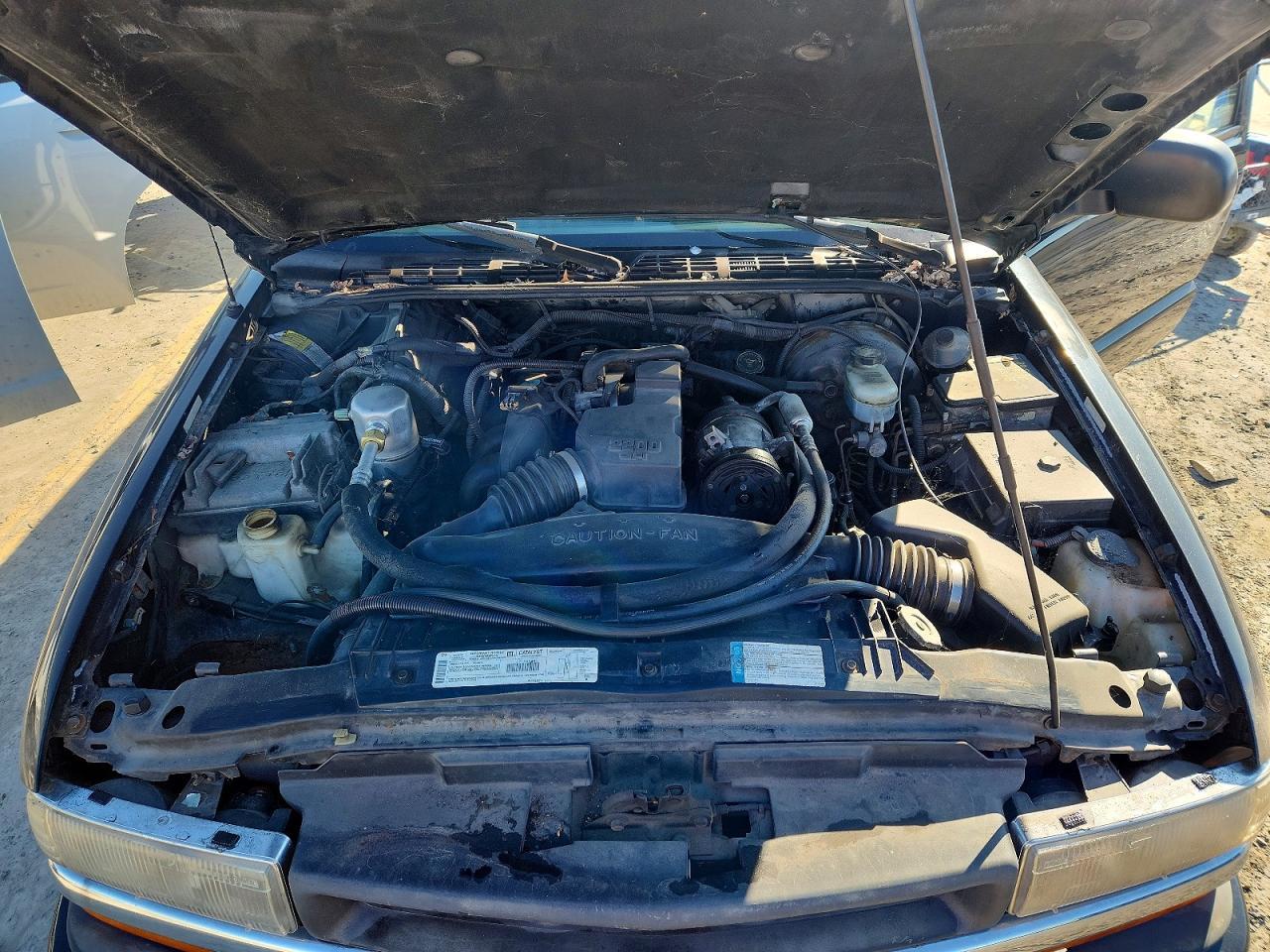 1999 Chevrolet S Truck S10