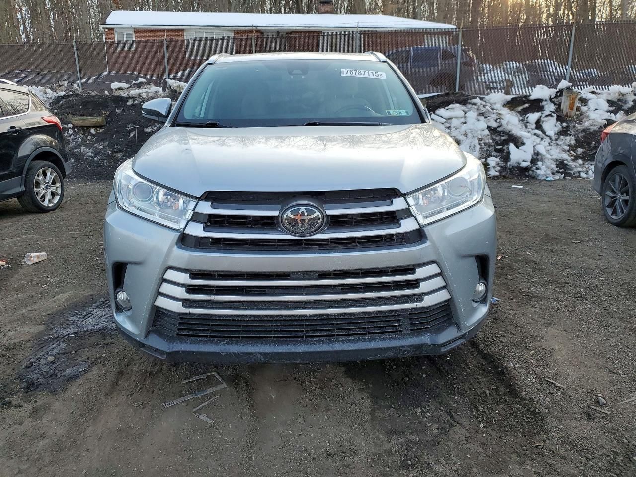 2019 Toyota Highlander se