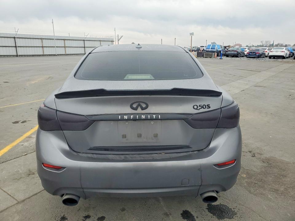 2017 Infiniti Q50 Premium
