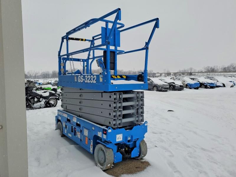 2025 Gmuk ZA45 Lift-Scissor Lift