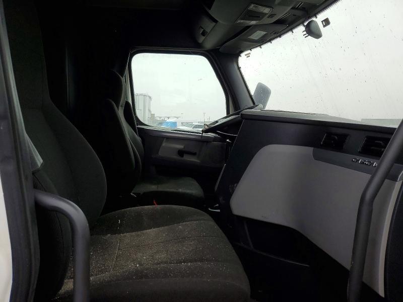 2019 Freightliner Cascadia 116 Semi Truck