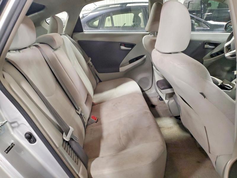 2010 Toyota Prius ii
