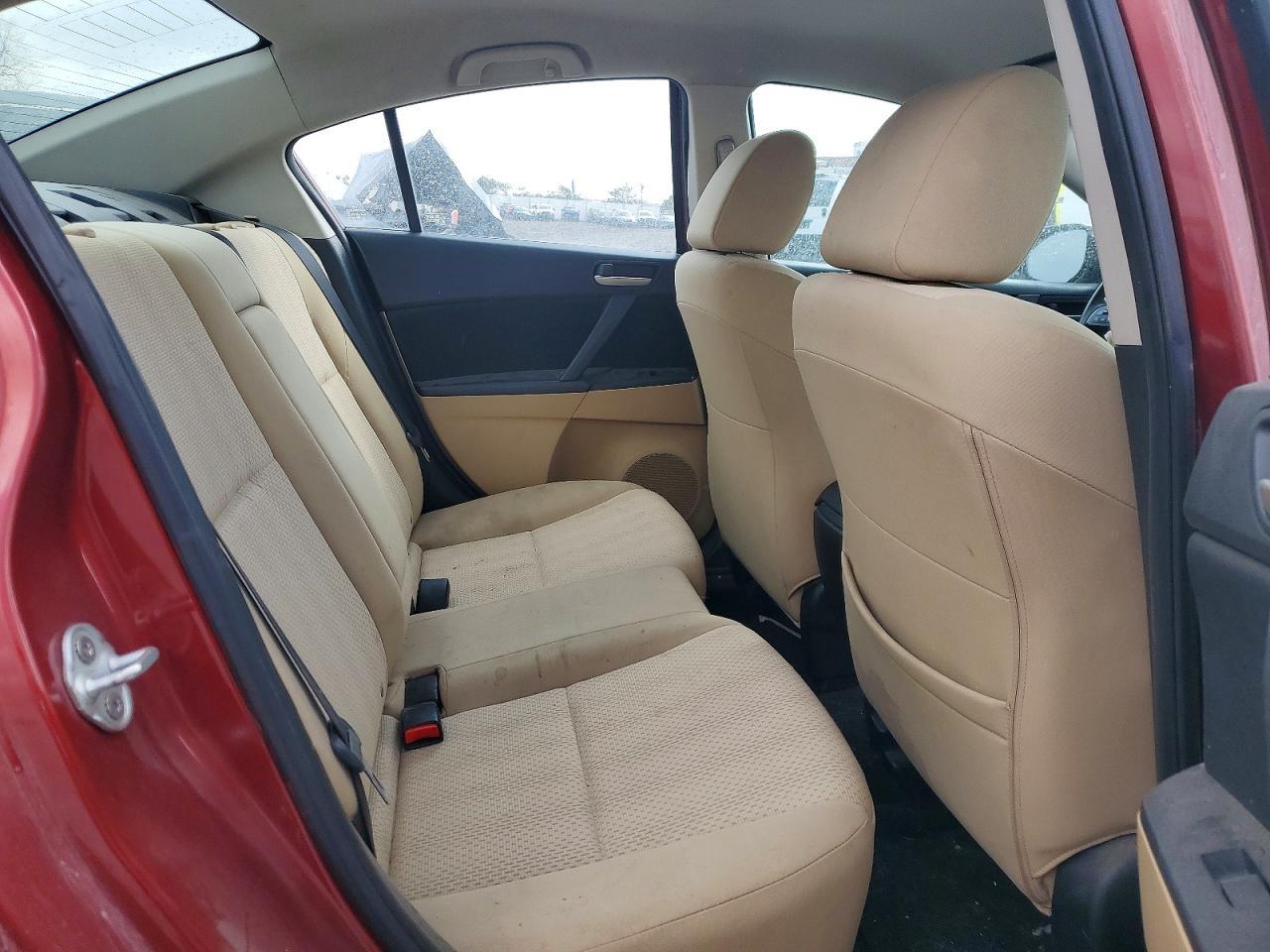 2010 Mazda 3 I