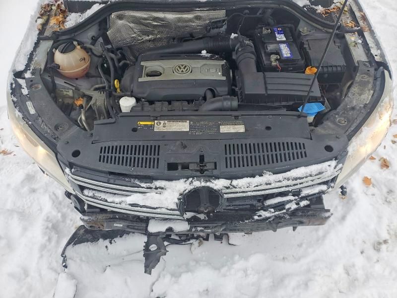 2014 Volkswagen Tiguan s