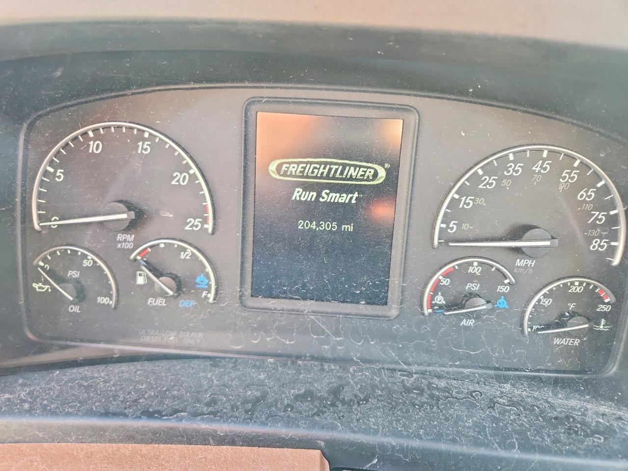 2022 Freightliner Cascadia 126 Semi Truck
