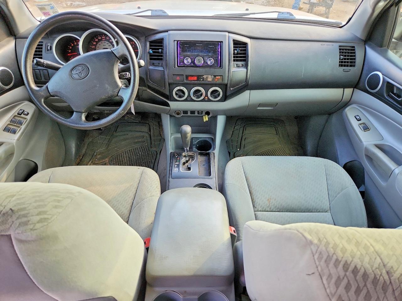 2011 Toyota Tacoma Prerunner V6