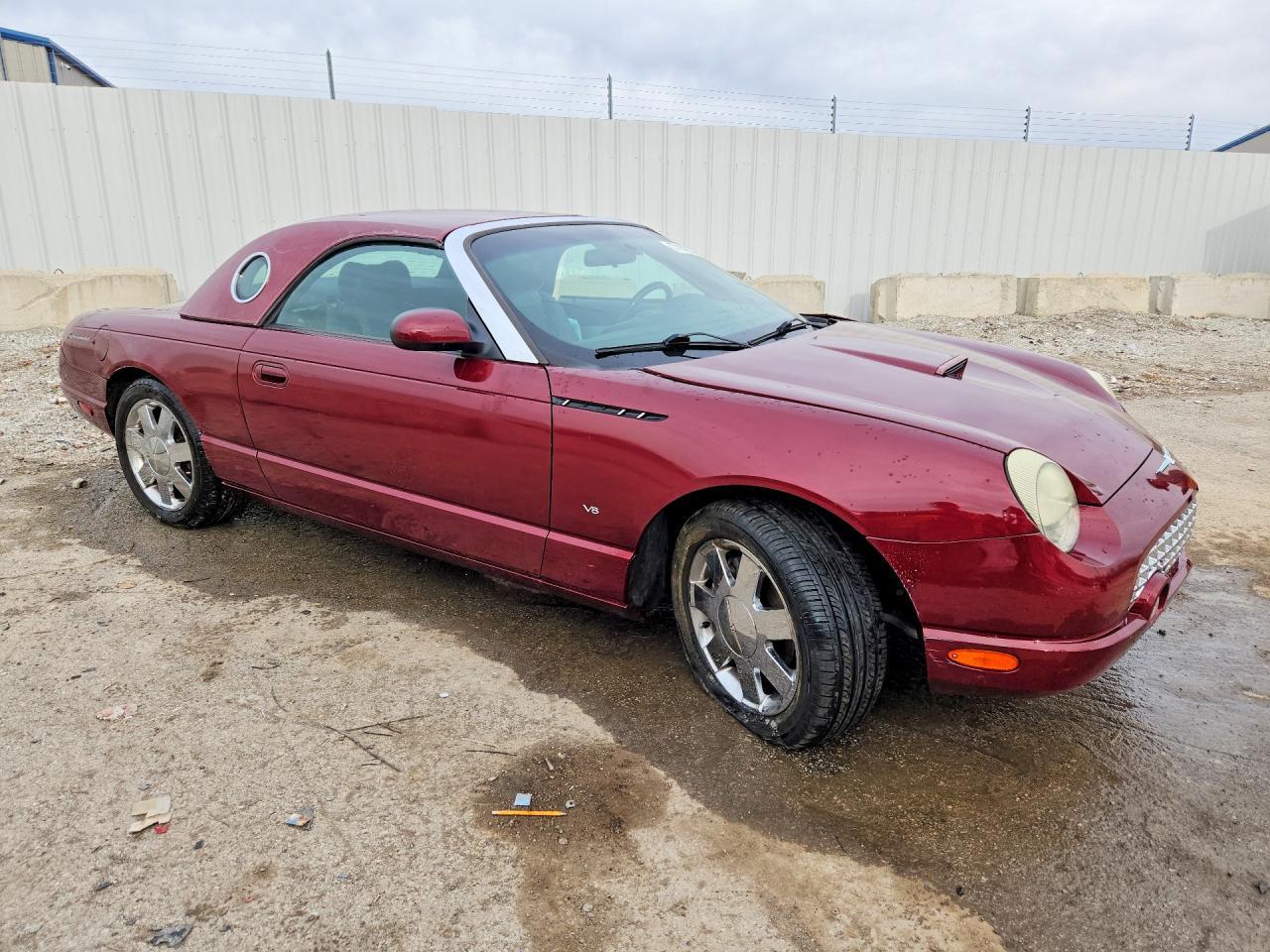 2004 Ford Thunderbird