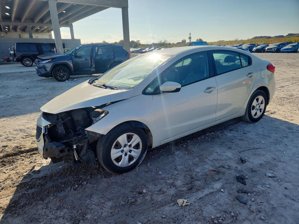 2015 KIA Forte lx