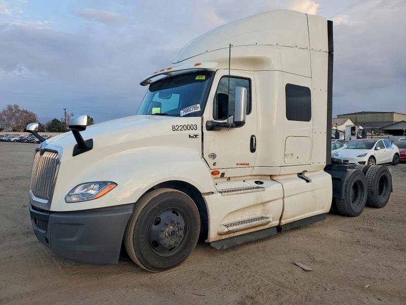 2020 International LT625 Semi Truck