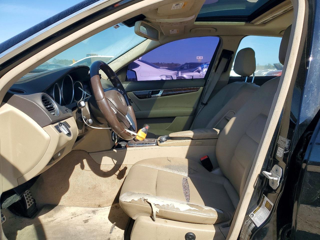 2014 Mercedes-Benz C 250