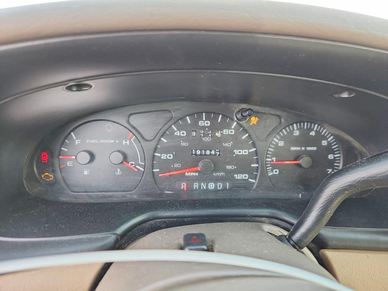 2001 Ford Taurus se