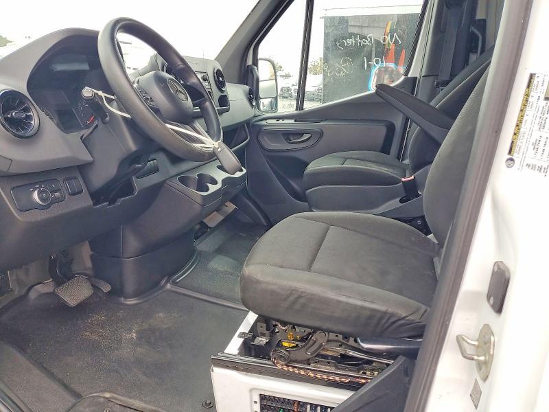 2021 Mercedes-Benz Sprinter 2500
