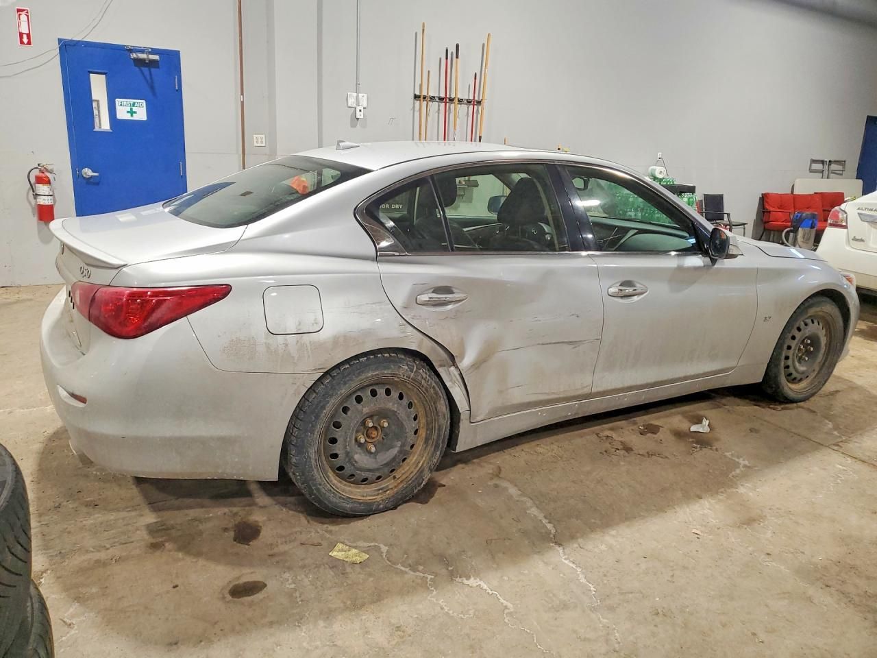 2015 Infiniti Q50 Base