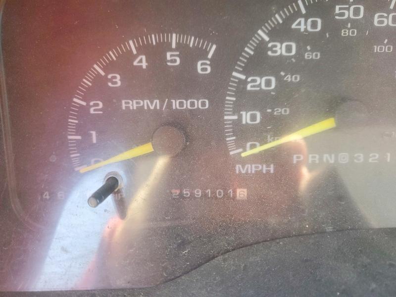 2000 Chevrolet GMT-400 C3500