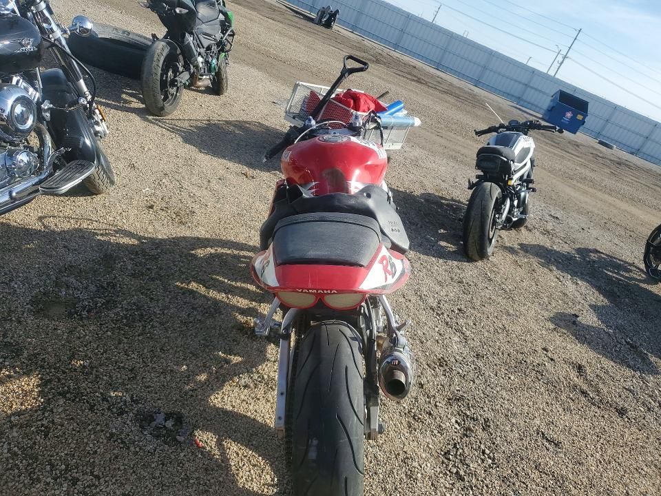 2002 Yamaha Yzfr6 l