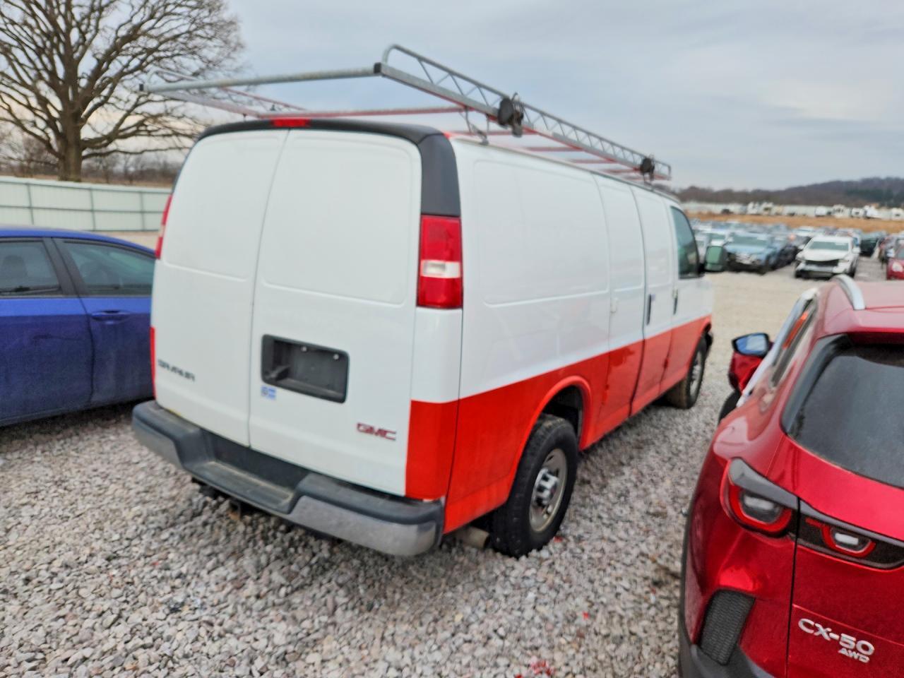 2019 GMC Savana G2500 Utility / Service Van