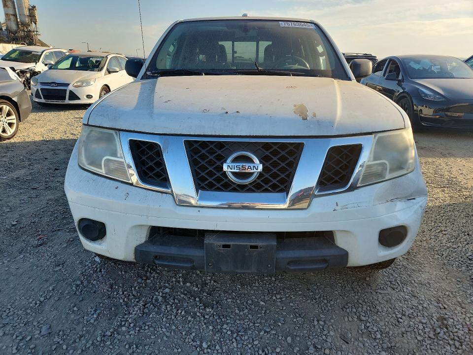 2016 Nissan Frontier s