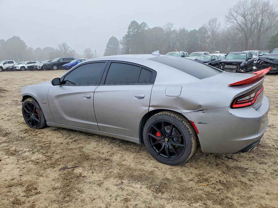 2016 Dodge Charger r