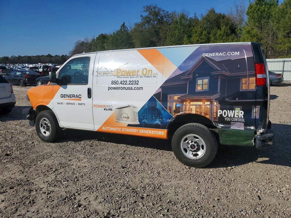2022 GMC Savana G2500