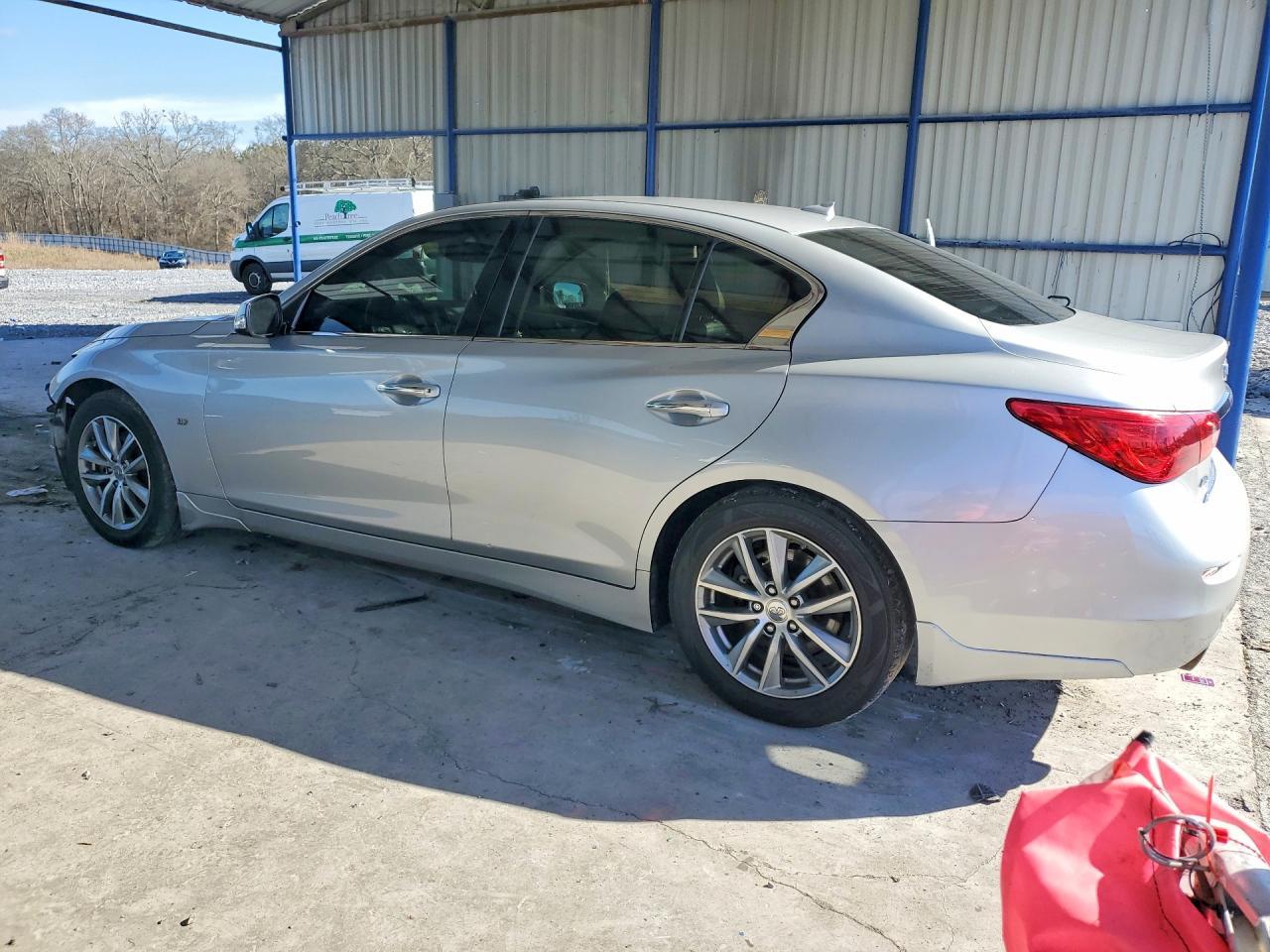 2015 Infiniti Q50 Base