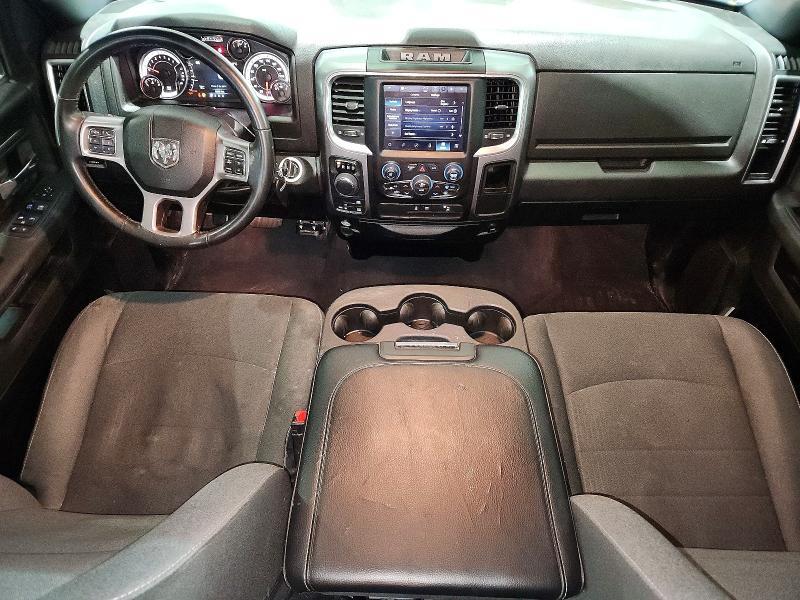 2022 Dodge Ram 1500 Classic slt