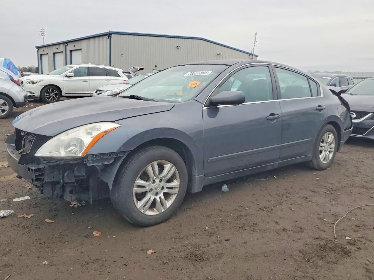 2010 Niss Altima